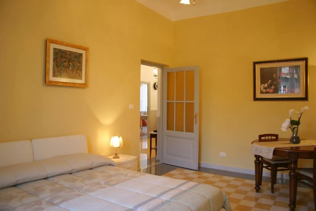 Silver Fern Apartment Rome